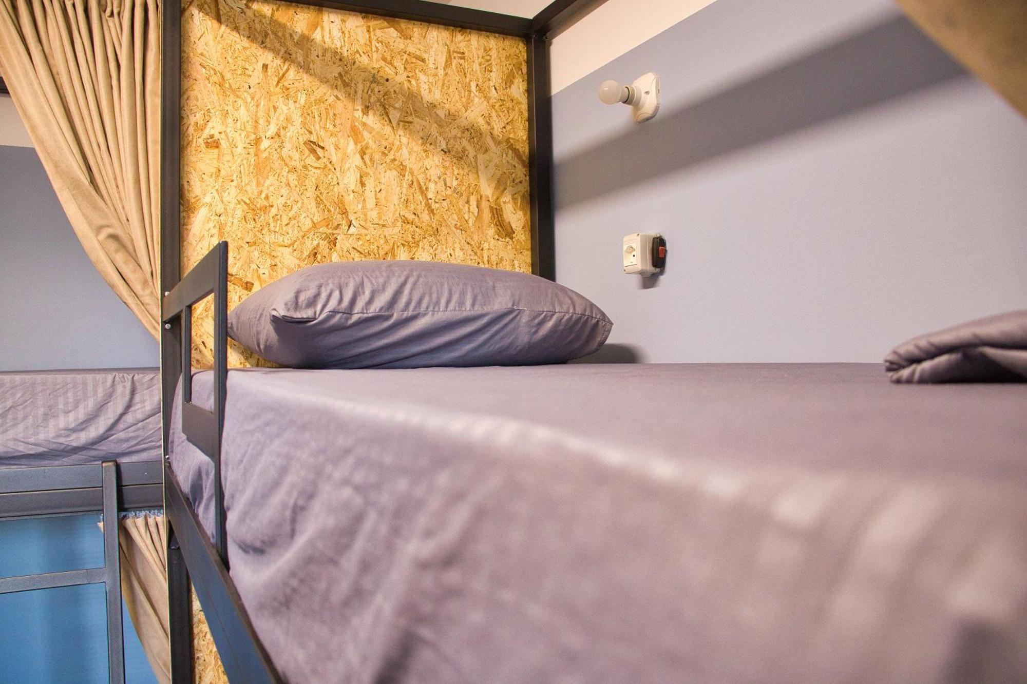 Albergue & Day Tours